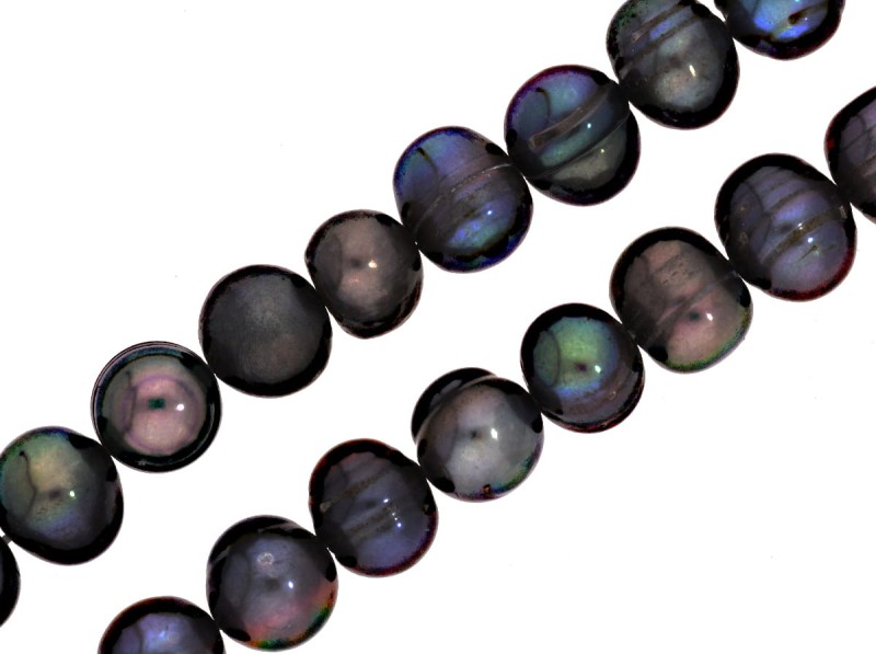 Naturalna czarna, opalizująca perła słodkowodna, ~7 mm, nieregularna kulka