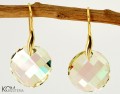 zloto kolczyki kolko fala swarovski green shade leverback galazka biale tło