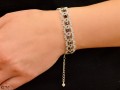 cienka srebrna bransoletka frywolitka z czarnymi krysztalami swarovski zblizenie.JPG