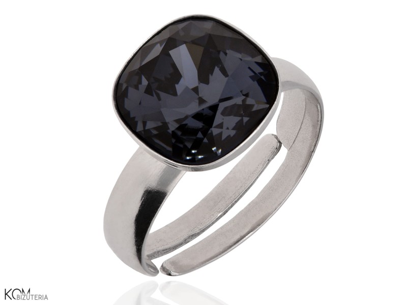 srebrny pierscionek z czarnym grafitowym kwadratowym krysztalem swarovski graphite ring