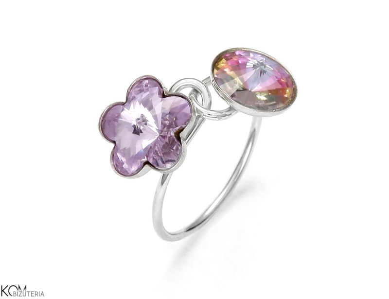 Srebrny pierścionek z fiolewymi kryształami Swarovski®.jpg