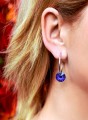 srebrne kolczyki koła z fioletowo granatowymi krysztalami Swarovski