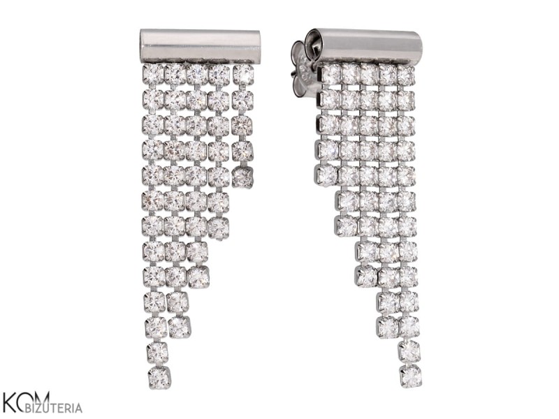 kolczyki z łańcuchami białych cyrkonii