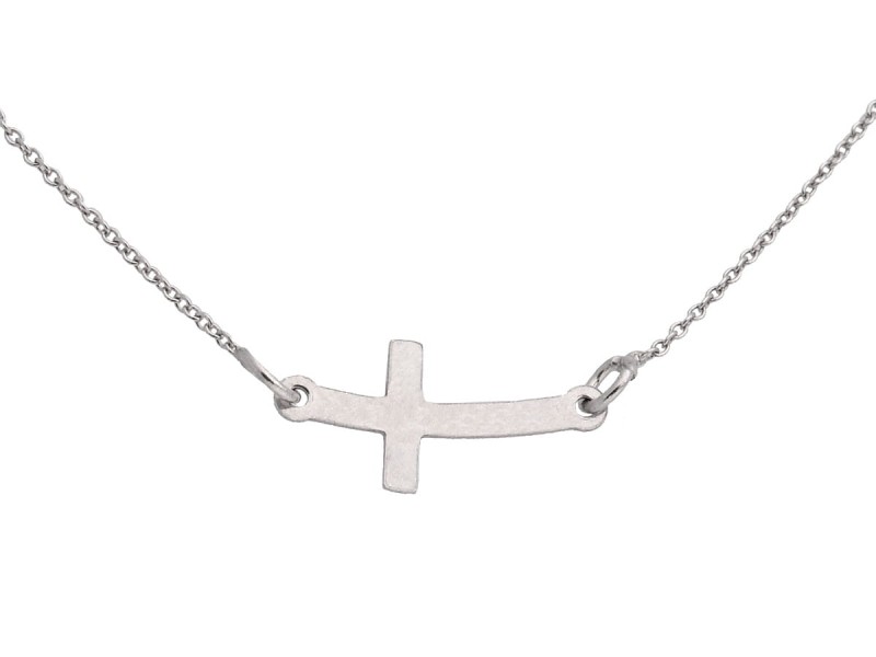 srebrny łańcuszek krzyżyk