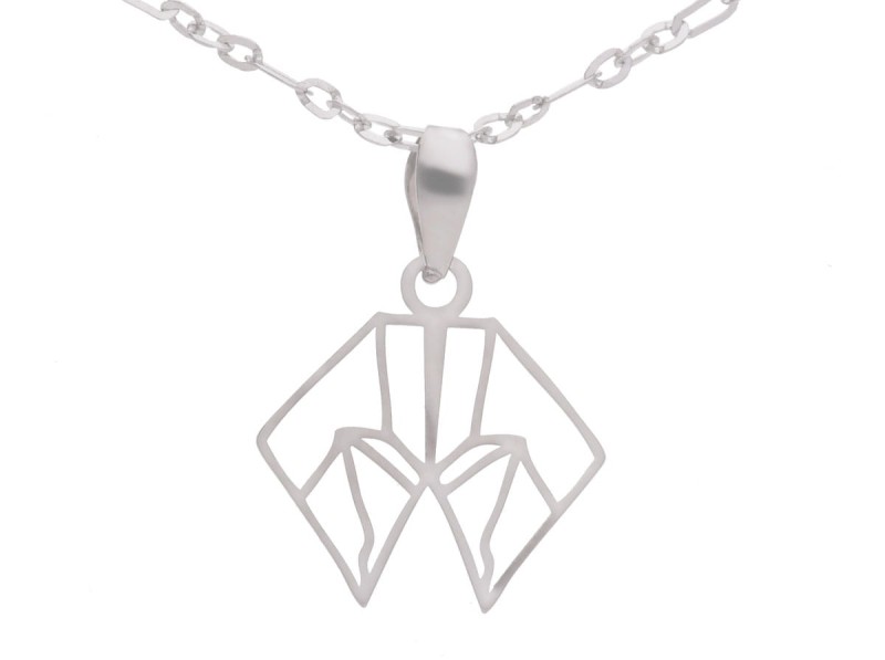 Srebrny naszyjnik z ażurową zawieszką